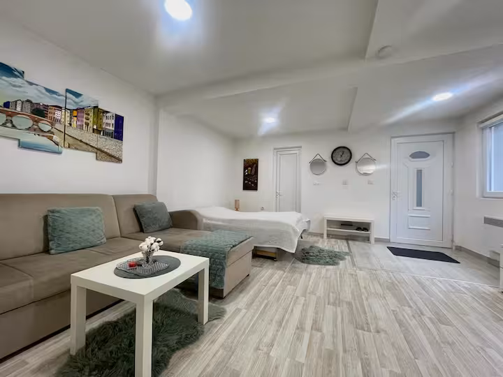 Studio Stari Grad
